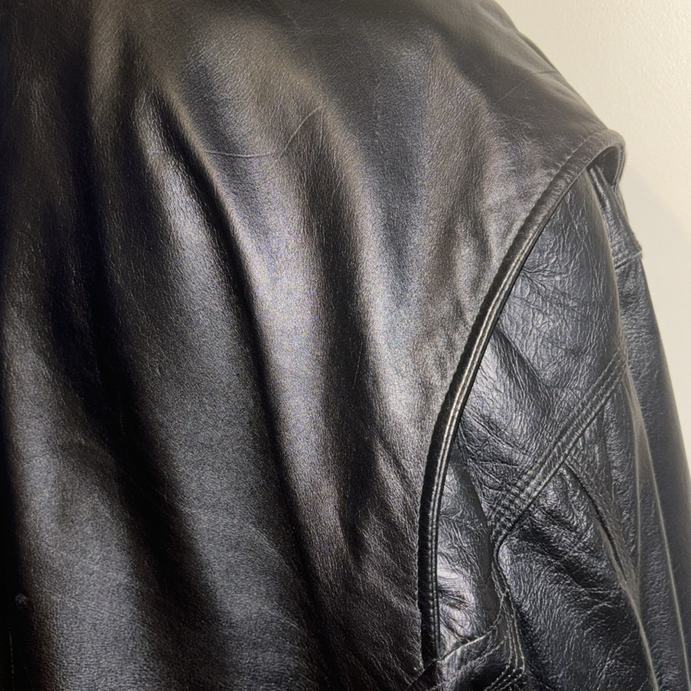 Men’s vintage Wilson, 100% leather biker, buckle jacket - Picture 6 of 11